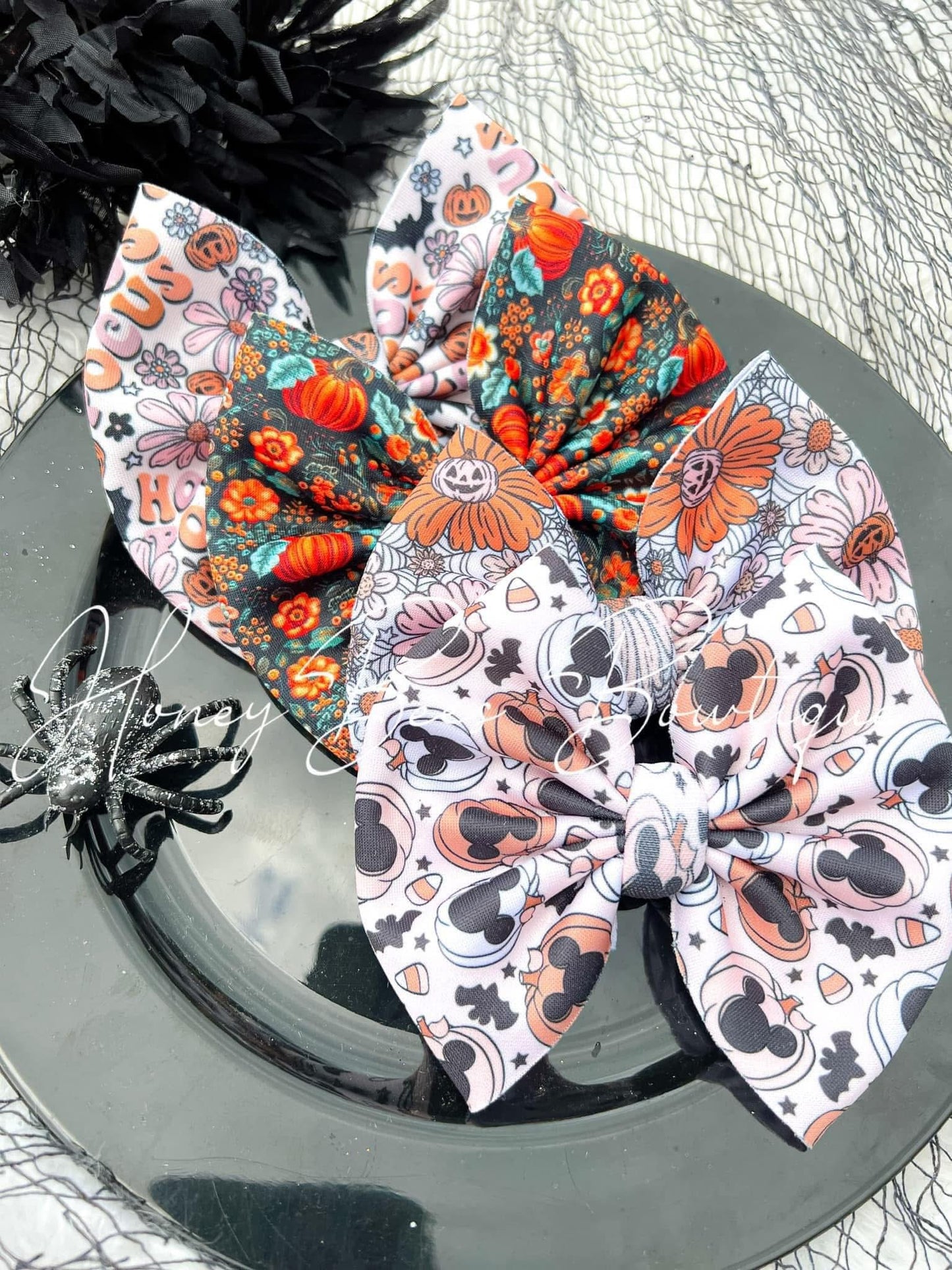 Halloween bows 10 for $20