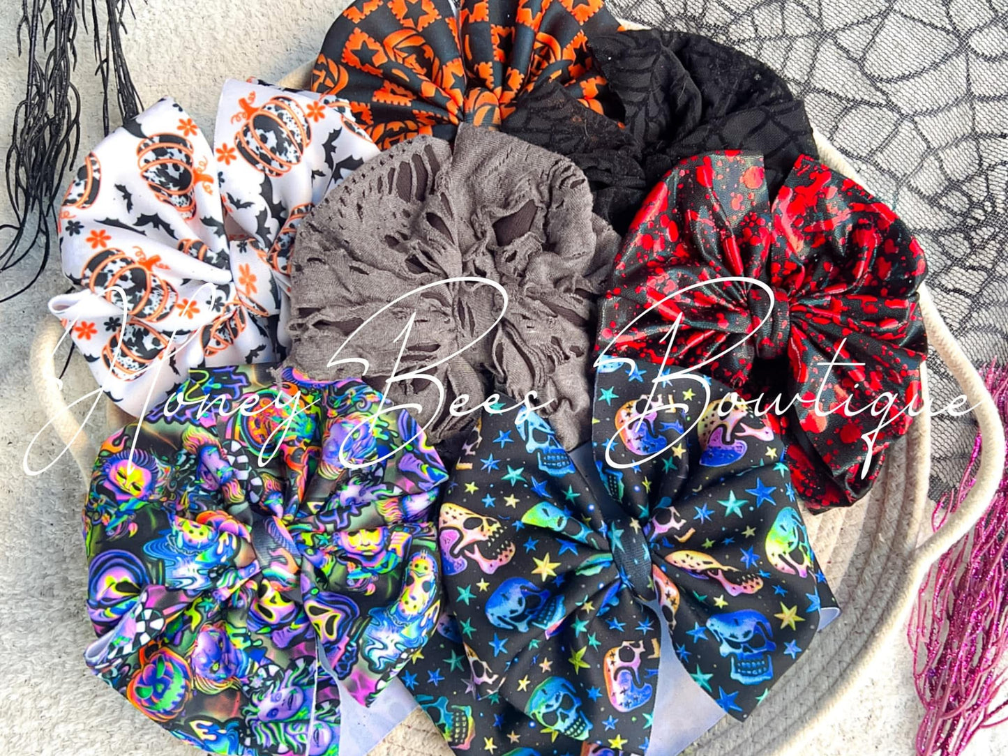 Halloween bows 10 for $20