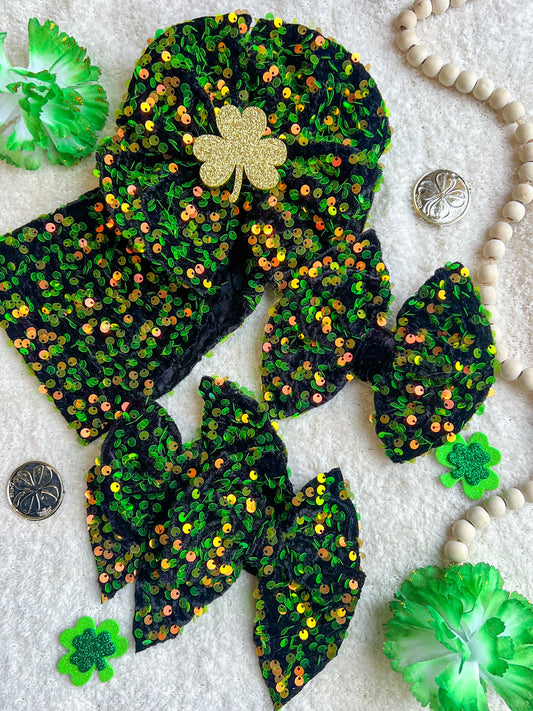 Green gold sequin