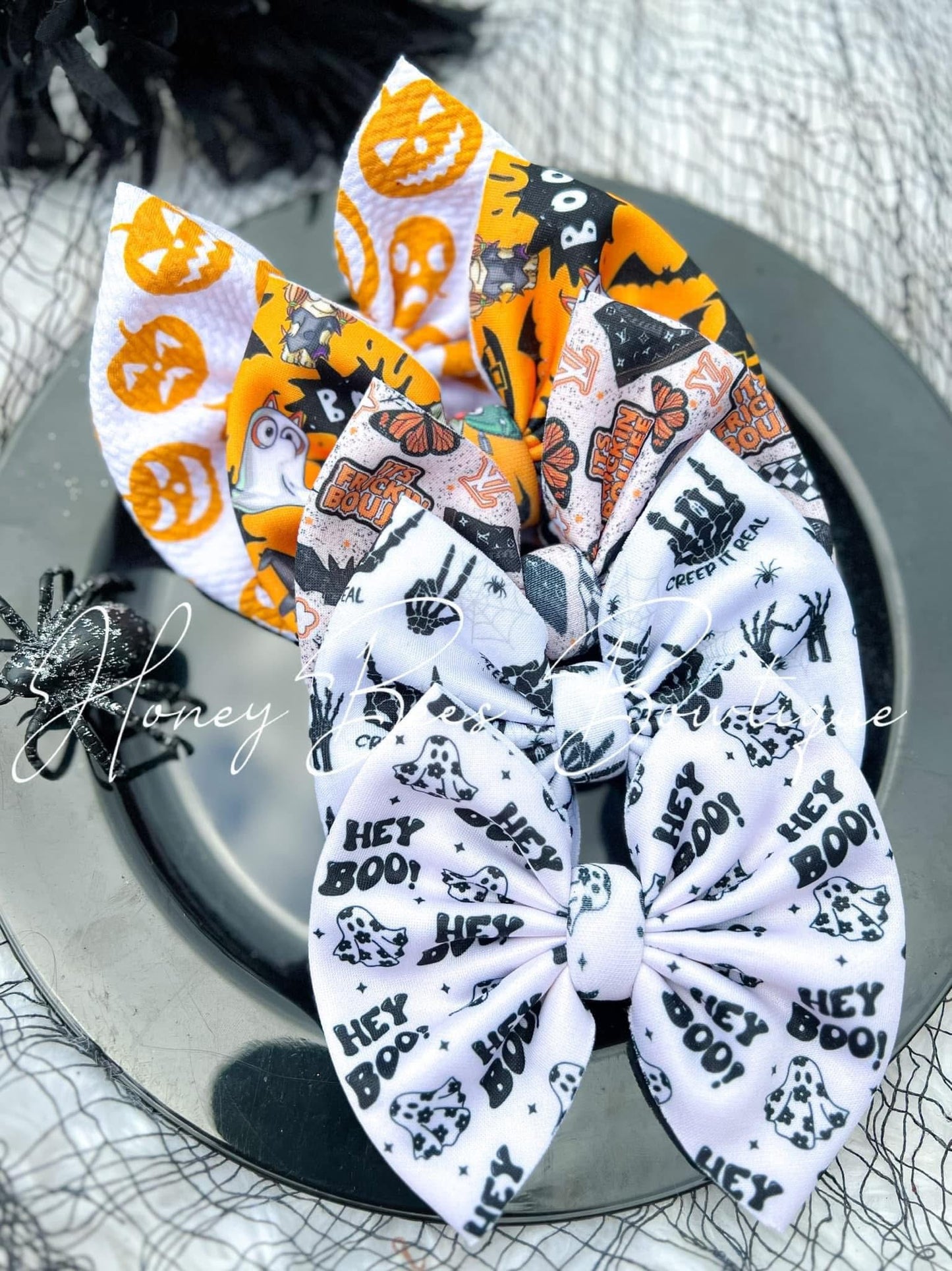 Halloween bows 10 for $20