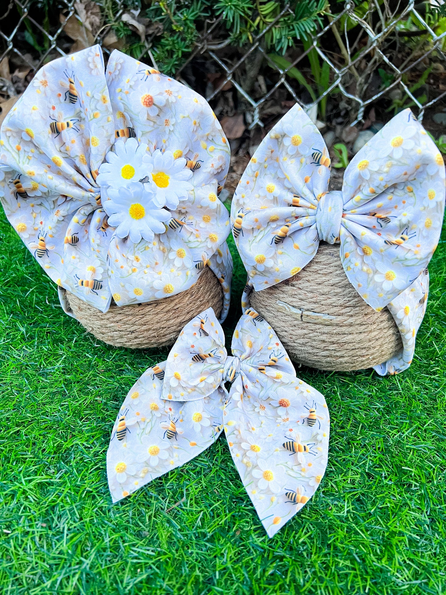 3D Bees & Daisys