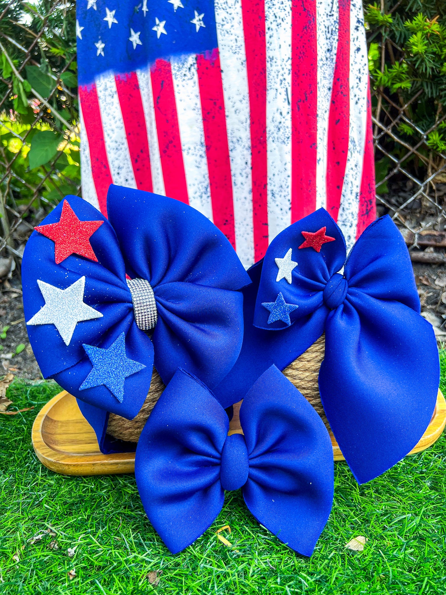 American Royal Blue Puff
