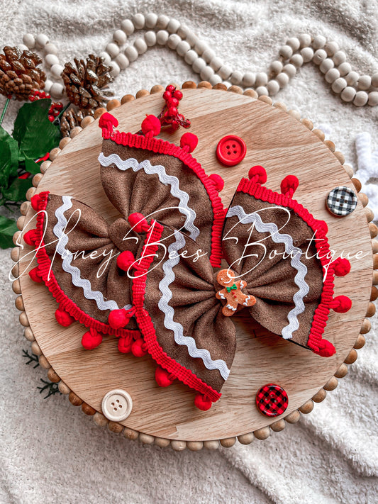 GingerSnap *gingerbread center is an add on*
