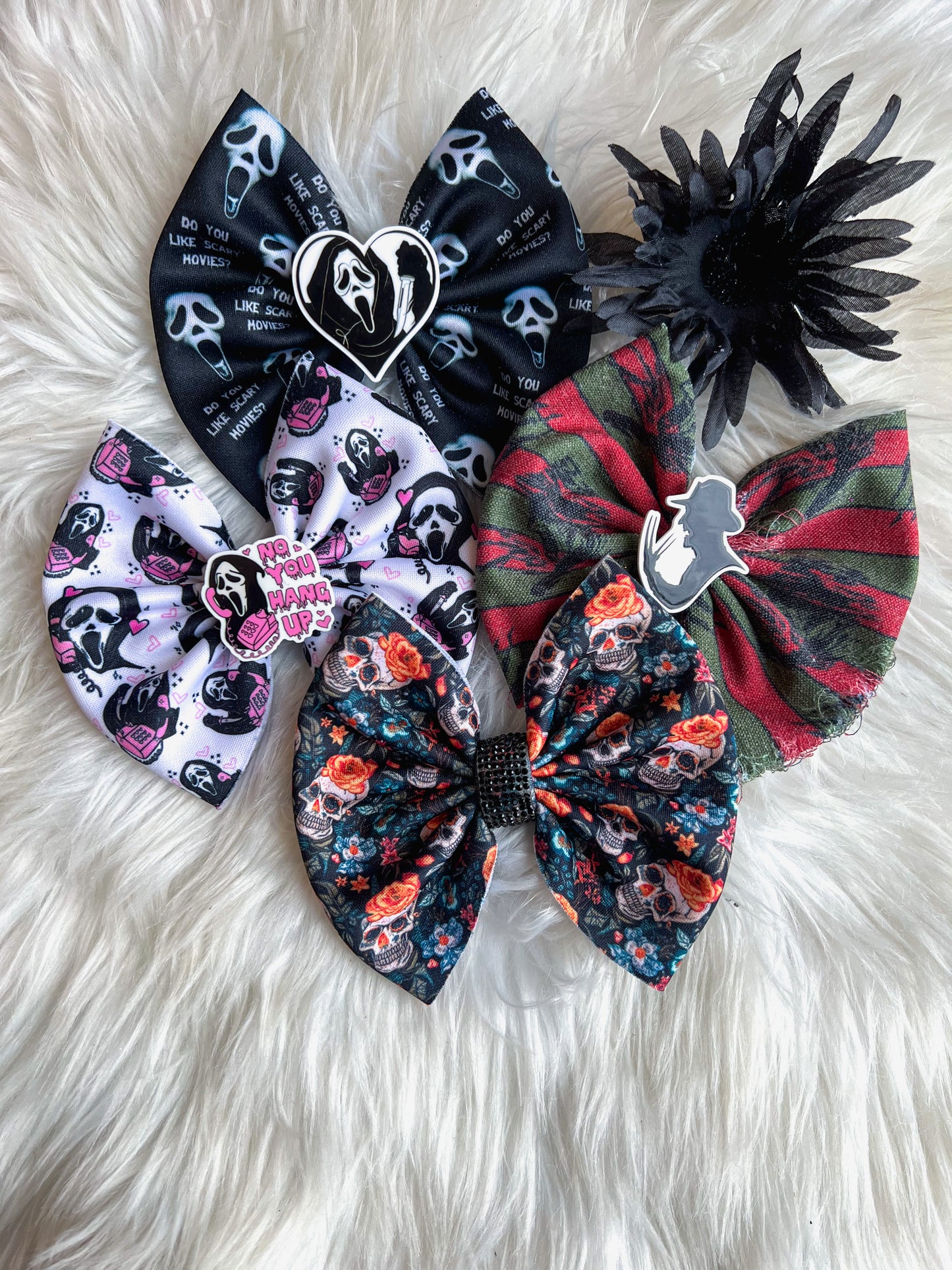 Skull floral crotchet