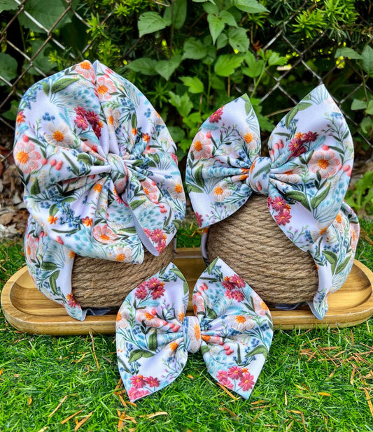 Pink and White Crotchet Floral