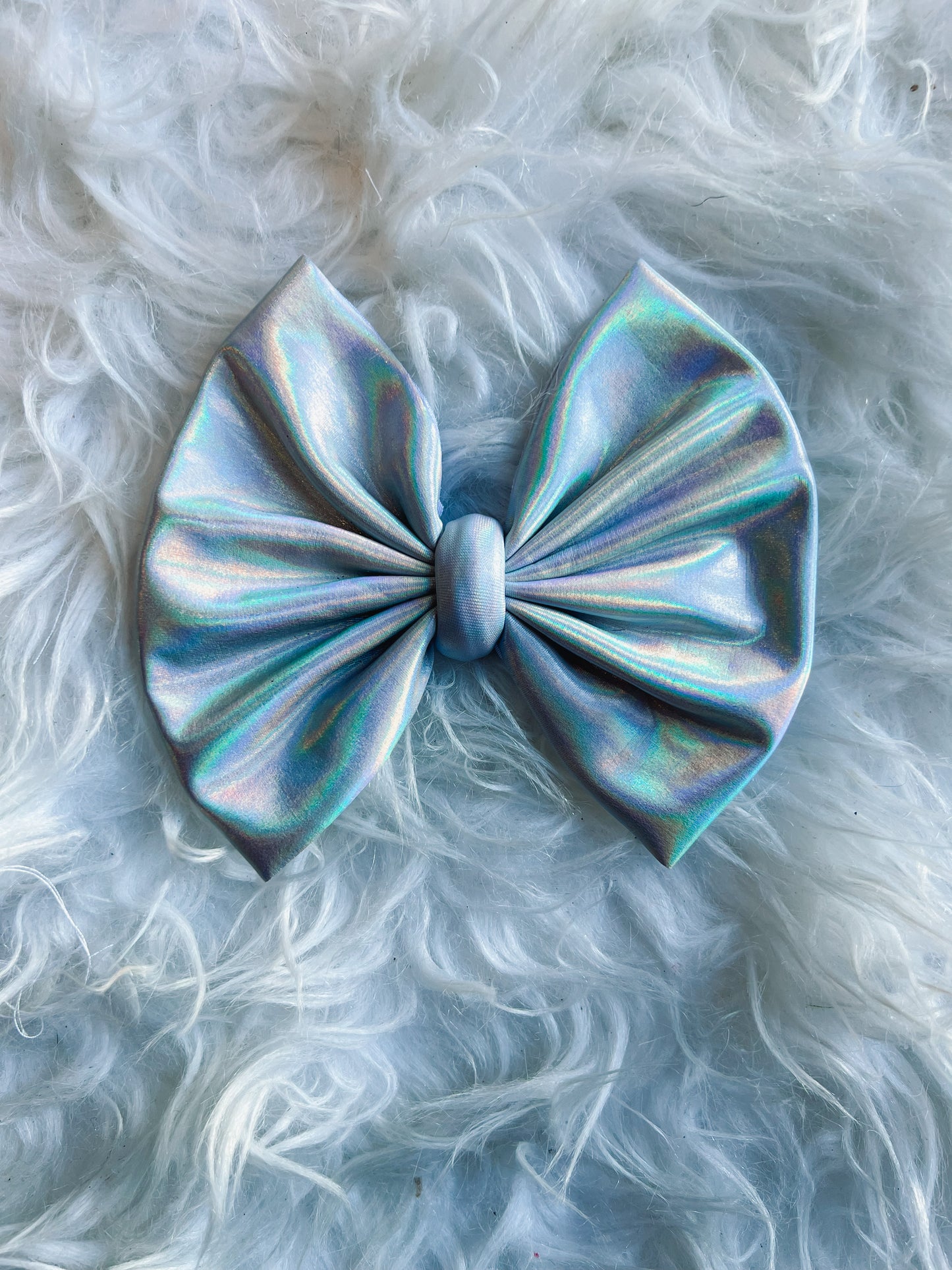 Irredescent silver