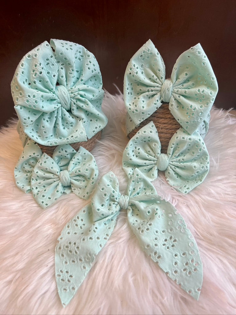 Mint Eyelette